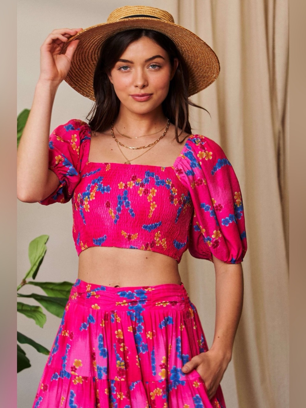 Davi & Dani Smocing Bodice Puff Short Sleeve Printed Crop Top